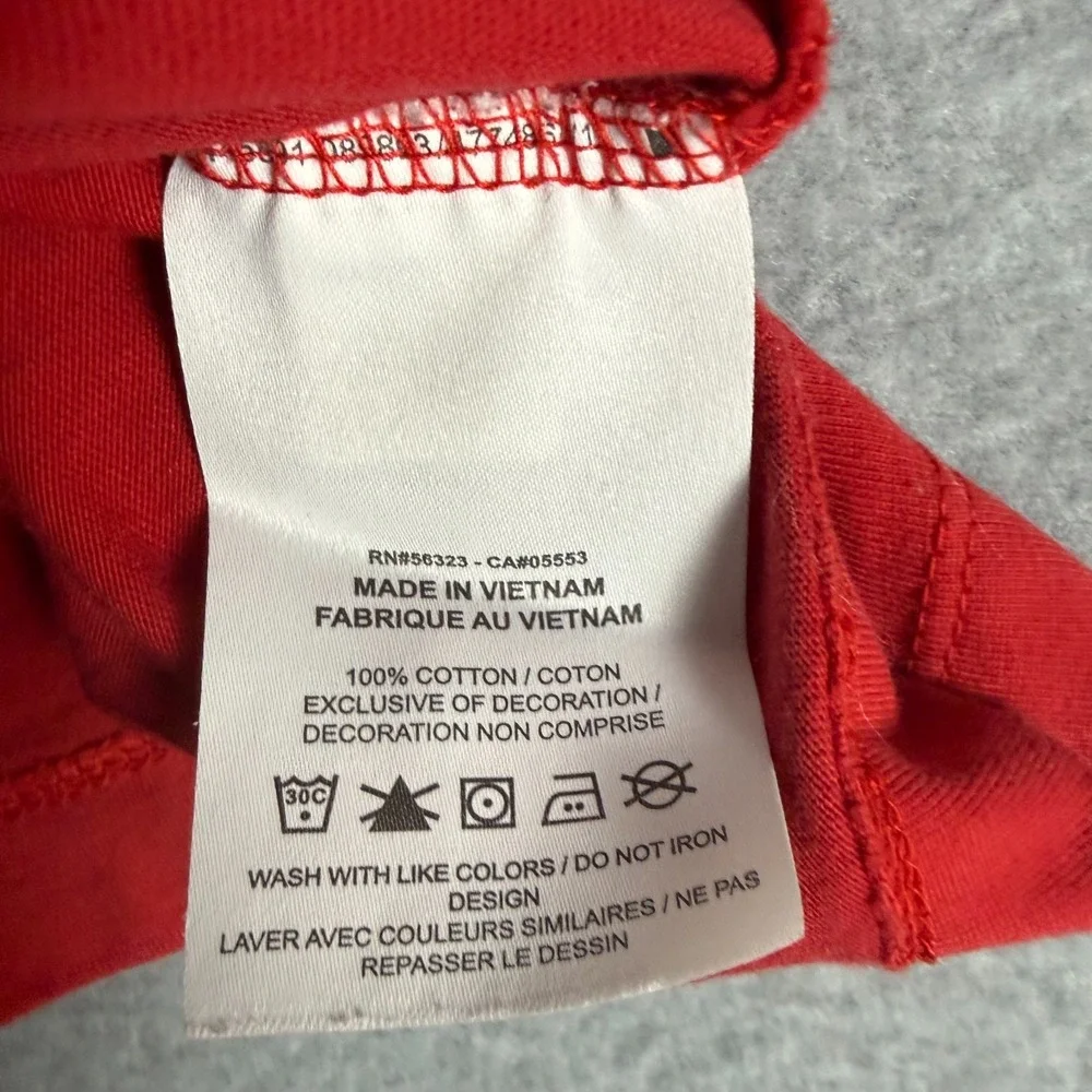 Jordan Men's Red Jumpman Graphic T-Shirt Size Medium Cotton Short Sleeve Athleti